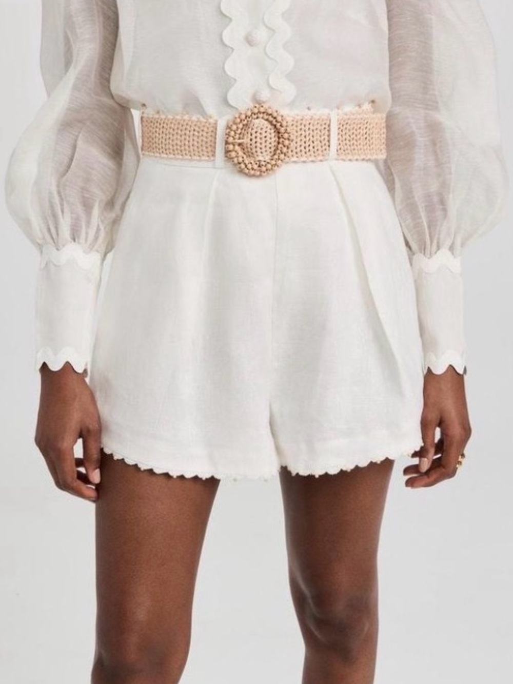 Zimmermann Ivory White Linen Shorts Size 0
Offers are welcome.